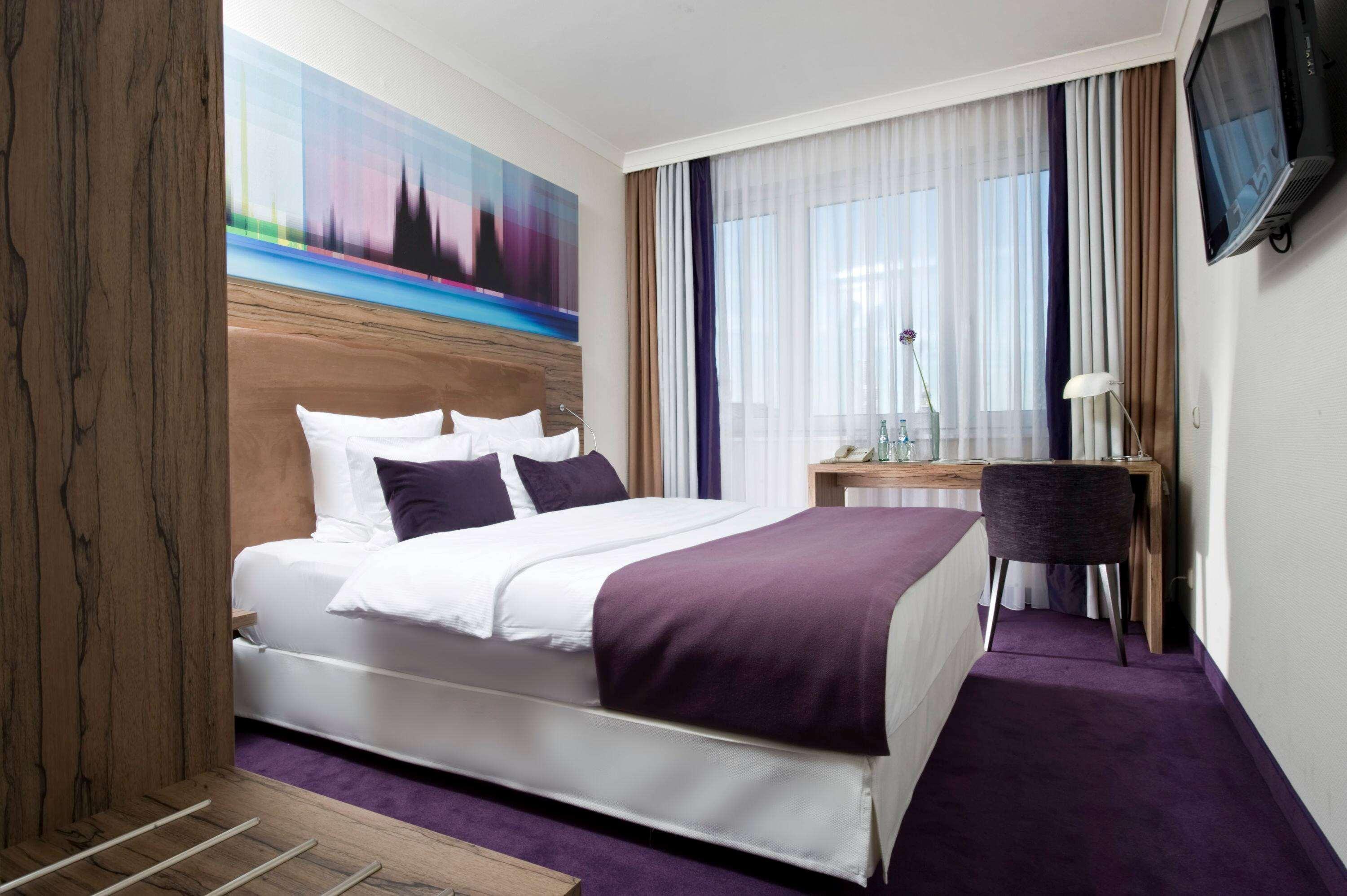 מלון Wyndham Koeln חדר תמונה
